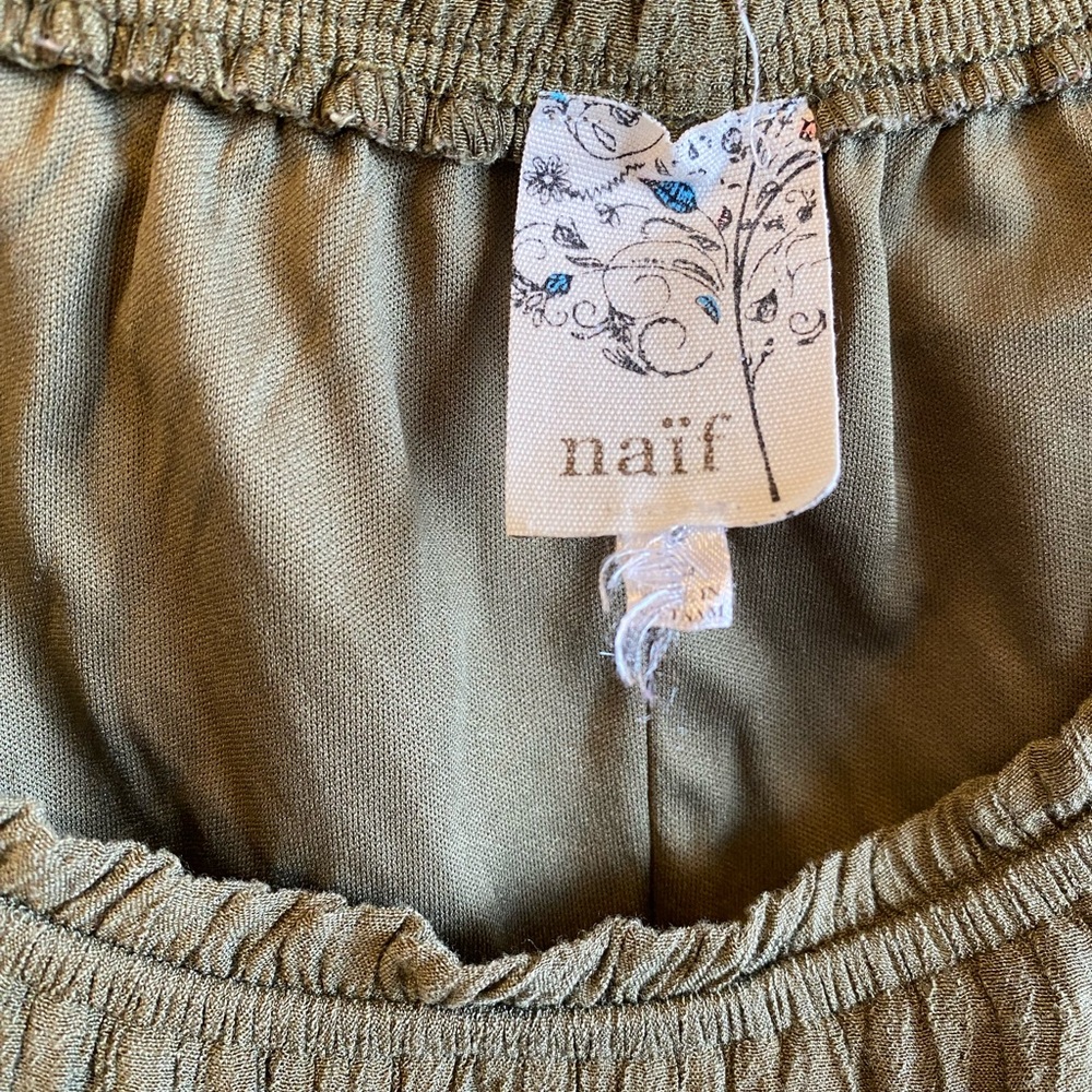 Green Button-Detail Dress - Picture 3 of 4